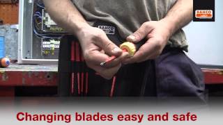 Ratcheting Insulated interchangeable blades screwdriver [upl. by Ahsian]