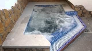 Jacuzzi construido Piscinas Hidalgo [upl. by Nabla]