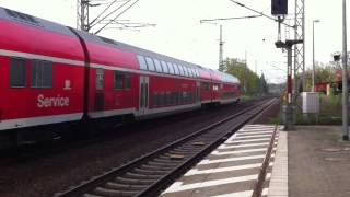 Baureihe 114 zieht RE 5 in den bahnhof Ludwigsfelde ein [upl. by Edualc129]