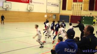 FC St Pauli  Hamburger SV U13 DJugend Hamburger Hallenmeisterschaften  Spielszenen [upl. by Sirret667]