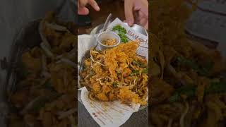 Siam Thai Authentic Pad Thai 🇹🇭 Shorts padthai thaifood [upl. by Crofoot88]