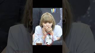 Lisa Priceless Reaction To Fans Gift 🎁😘 lisa blackpink shortvideo reaction cat [upl. by Johanan652]