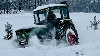 Deutz 7006 ❄️ Rasante Fahrt im Schnee [upl. by Norrad]