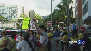 Locked out Hawaii nurses barred from local hospital [upl. by Bryan]