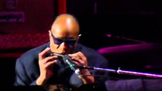 Stevie Wonder  Knocks Me Off My Feet 11614 Madison Square Garden NYC [upl. by Vaclava136]