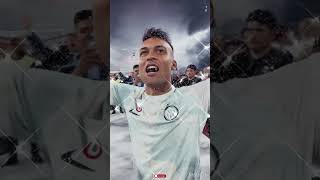 DIMARCO insegna il coro dell’INTER a LAUTARO🤣youtubeshorts lautaromartinez dimash shorts [upl. by Enaenaj]