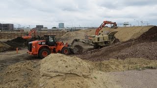 Bagger CATERPILLAR 319D Radlader CAT 950K und Backenbrecher REV GCV 100  Soeren66 [upl. by Wilkens]