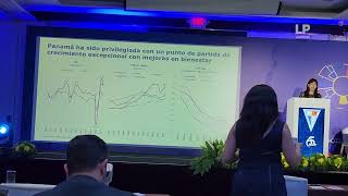 Prensacom CAF presentó perspectiva económica para Panamá y la región en Cade 2023 [upl. by Ahsikyt]