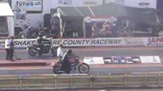 Sportster vs VMax at drag racing [upl. by Yankee629]