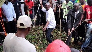 KHALWALE CRIES WHILE KLLING HIS BULL AFTER IT KLLED ITS CARETAKER IN KAKAMEGA [upl. by Wolfson555]