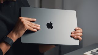 Space Black MacBook Pro  First Impressions [upl. by Ortrude]