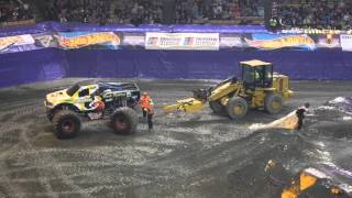 MONSTER JAM 2016 WITH GRAVEDIGGER DCU CENTER WORCESTER [upl. by Lrub157]