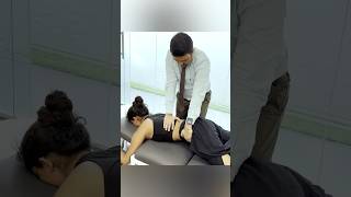 Chiropractic adjustment for thoracic spine trend feedshort [upl. by Inverson]