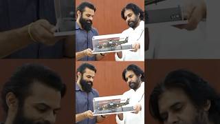 సాయి ధరమ్ తేజ్ కి ఇచ్చిన గిఫ్ట్ చూస్తే pawankalyan Meet saidharamtej janasena shorts ytshots [upl. by Anaidiriv]