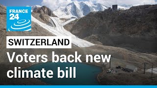 Swiss voters back netzero emissions referendum as glaciers melt • FRANCE 24 English [upl. by Selwyn]