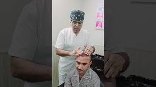 Head Wash after HAIR TRANSPLANT hairtransplant drirfanshaikh alkhaleejclinics karachi [upl. by Thursby906]