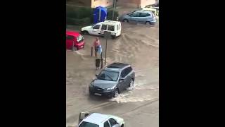 Calle Periodista Azzati inundada por la lluvia Rdos del Puerto de Sagunto [upl. by Doe]