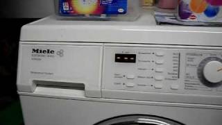 Fehler Miele Waschmaschine Softtronic W455 AllWater [upl. by Onirefez]