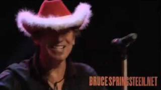 Bruce Springsteen  Santa Claus Is Comin To Town  2007 [upl. by Dougal286]