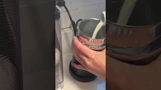 Quick demonstration of the Aeroccino 3 Milk Frother [upl. by Dnilazor610]