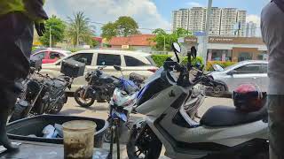 Zontes 155  First time tukar bearing tayar zontes 155 motovlog malaysia [upl. by Kcarb436]