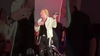 Axl Rose Unleashes the Power of ‘Chinese Democracy’ – A Performance You Didn’t See Coming [upl. by Laird910]