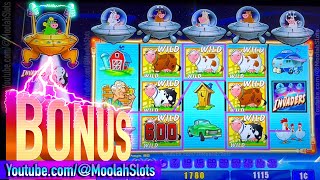 WILD BONUSES WILD DROPS FREE GAMES  Invaders Attack From the Planet Moolah SLOTS [upl. by Nakada]