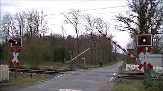 Bahnübergang Bissendorf Stockumer Mark  German Railroad crossing  Duitse Spoorwegovergang [upl. by Naimed]