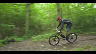 Carrera Vengeance E Mens Electric Mountain Bike  Halfords UK [upl. by Berlin]