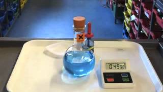 Bluebottle reaction Oscillating reaction [upl. by Acirret]