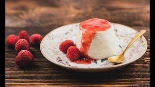 Cómo hacer una panacota o panna cotta de queso [upl. by Oribelle258]