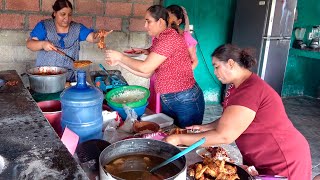 Comida Familiar En Casa De La Srita Sandy Galarza En El Salitre Gro 14 d Octubre Del 2024 2 [upl. by Eilis15]