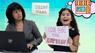 MARIA CLARA PROCURA EMPREGO E ABRE UMA LOJINHA DE SLIME Slime Shop Pretend Play [upl. by Ettenyl]