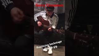 Gerry Cinnamon practicing backstage at gig rare footage gerrycinnamon gerrycinnamonmusic [upl. by Pelpel432]