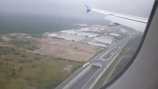 Aterrrizaje de un Airbus A320 Interjet en Monterrey [upl. by Ainav910]