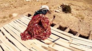 nomadic life How do nomadic women build huts in the plerd [upl. by Mohr953]