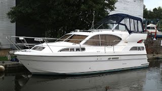 Haines 320 ‘Kingfisher 33’ for sale at Norfolk Yacht Agency [upl. by Anaiek18]