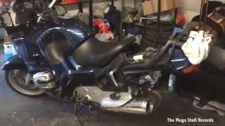 BMW R1150RT Rear Wheel Removal at home BMW R1150RT hinterrad ausbauen zu Hause [upl. by Htebarual]