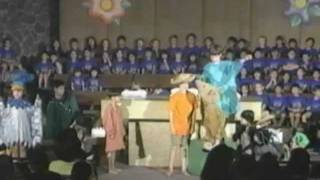 Punahou Class of 2012 First Grade Spring Program 2001 [upl. by Ellatsyrc]