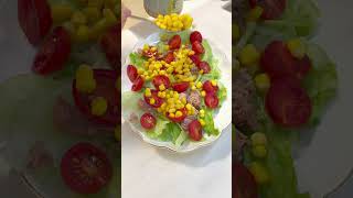 Салат с тунцом  Tunetsli salat food салат osh [upl. by Ardnaeel]