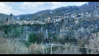 CASTELLFOLLIT de la ROCA Gerona España [upl. by Amme]