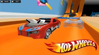 Juego de Coches 92 Hot Wheels TrackBuilder 2017 [upl. by Iosep]