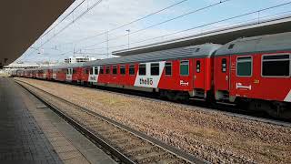 Arrivo del treno Thello in stazione a Padova [upl. by Nirhtak]