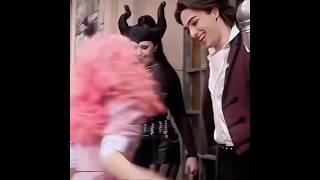 Descendants 4 hook and bridget edit descendants velocity descendants4 shipping pirates pink [upl. by Enasus]