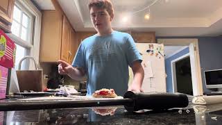 Ginger cooking how to make lunchly pizza without the processed garbage [upl. by Liddle993]