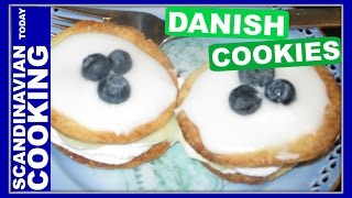 How to Make Danish Medal Cookies With Pastry Cream Filling Medaljer Kage Opskrift [upl. by Claudette]