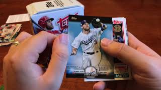 2018 Topps Series 2 Blaster Box [upl. by Nerval]