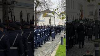 Preußens Gloria  Bundeswehr marschiert zum Schloss Bellevue 🦅🇩🇪wachbataillon marschmusik [upl. by Atul]