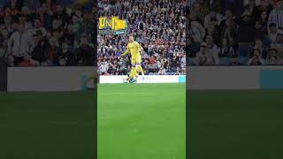 Aaronson goal sends Leeds United away end wild lufc [upl. by Jabin203]