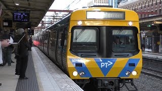 A Sunday morning at Flinders Street Station  Metro Trains Melbourne [upl. by Felic]